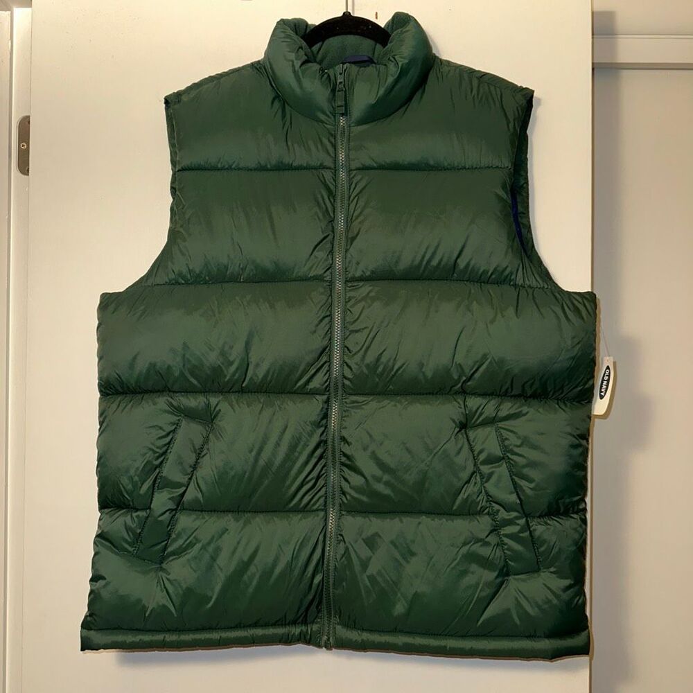 Old Navy Men’s XXL Puffer Vest Full Zipper Close Pockets Dark Green NWT